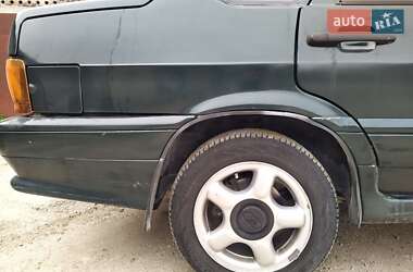 Седан ВАЗ / Lada 2115 Samara 2001 в Волочиске