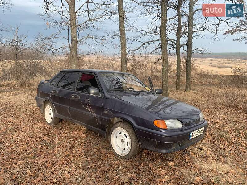 Седан ВАЗ / Lada 2115 Samara 2001 в Комсомольском