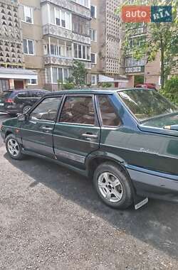Седан ВАЗ 2115 Samara 2004 в 