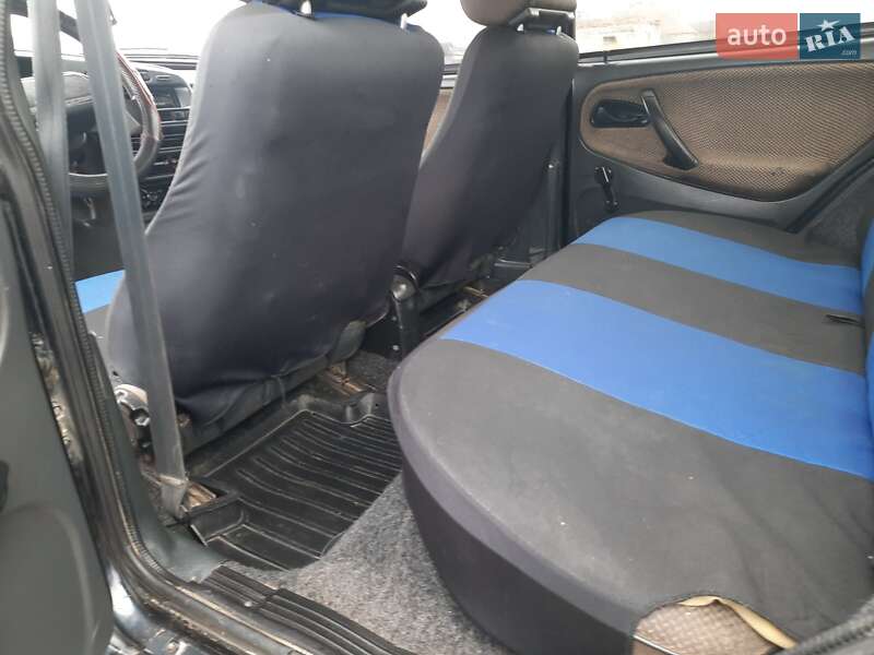 Седан ВАЗ / Lada 2115 Samara 2006 в Новій Одесі