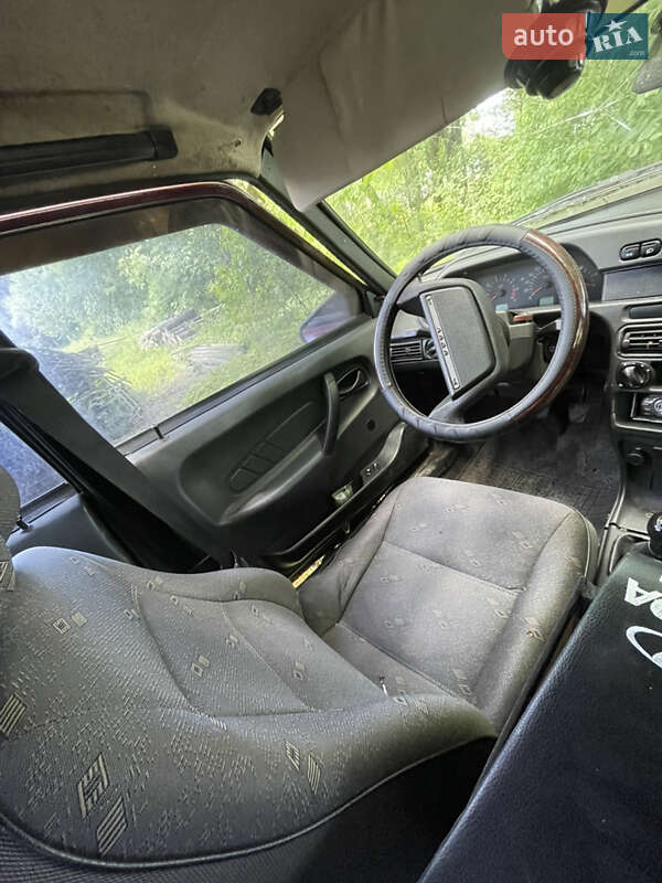 Седан ВАЗ / Lada 2115 Samara 2005 в Белогорье