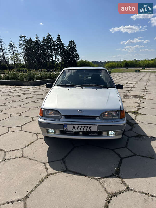 Седан ВАЗ / Lada 2115 Samara 2003 в Запорожье