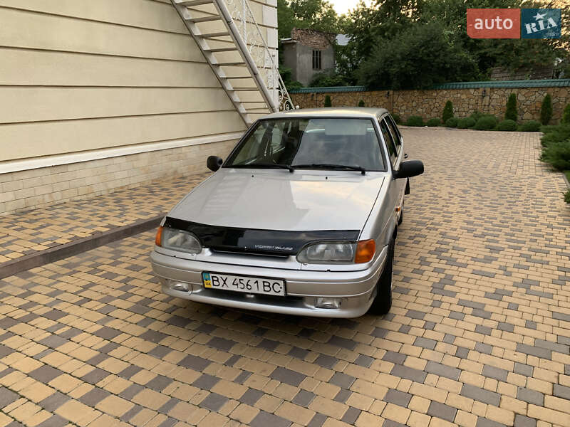 Седан ВАЗ / Lada 2115 Samara 2010 в Могилев-Подольске