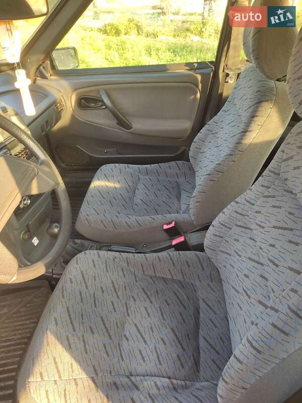 Седан ВАЗ / Lada 2115 Samara 2011 в Ужгороде