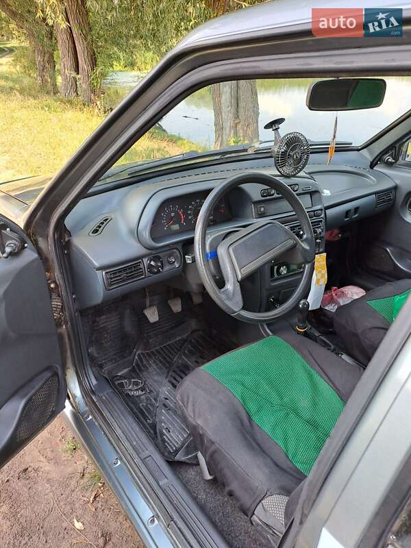 Седан ВАЗ / Lada 2115 Samara 2010 в Гайсине