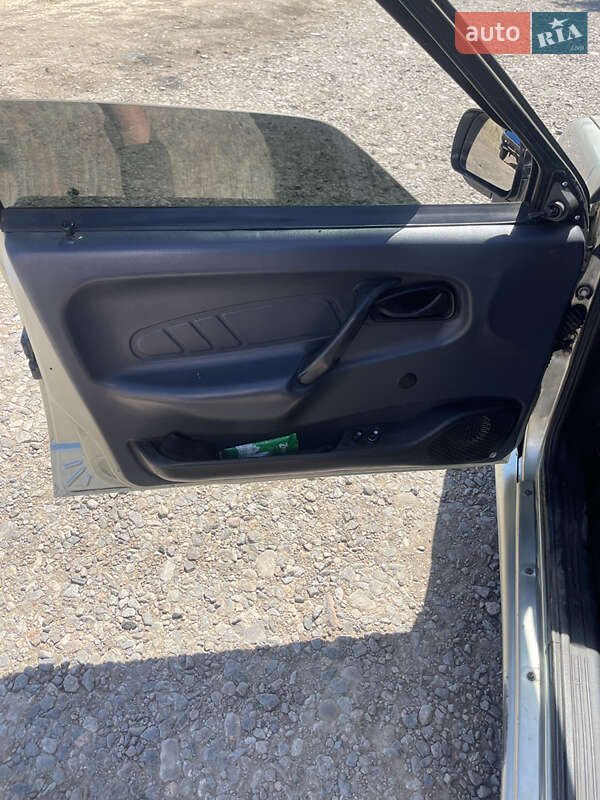 Седан ВАЗ / Lada 2115 Samara 2003 в Первомайске