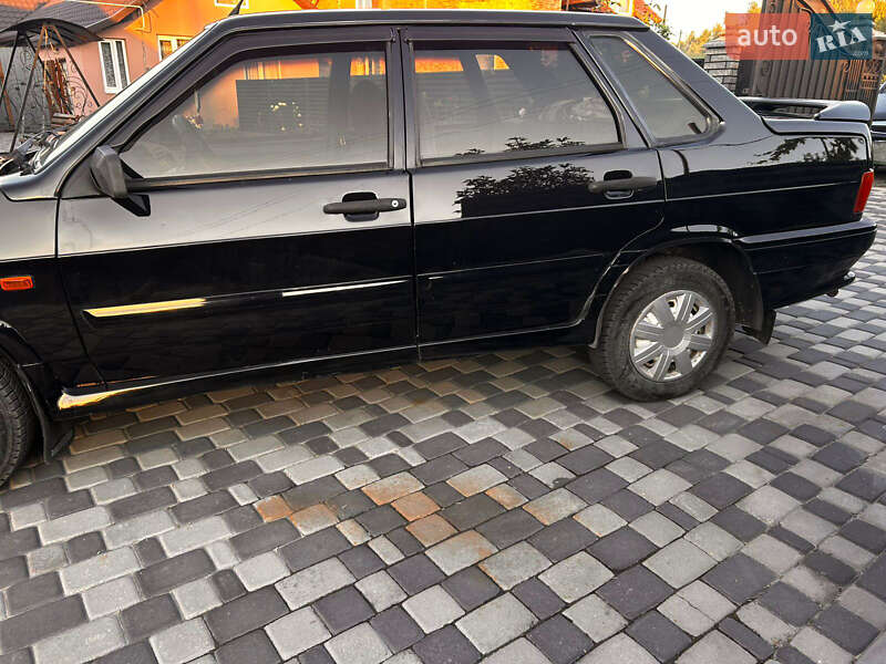 Седан ВАЗ / Lada 2115 Samara 2010 в Вижниці