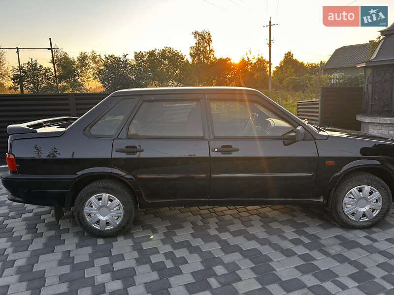 Седан ВАЗ / Lada 2115 Samara 2010 в Вижниці