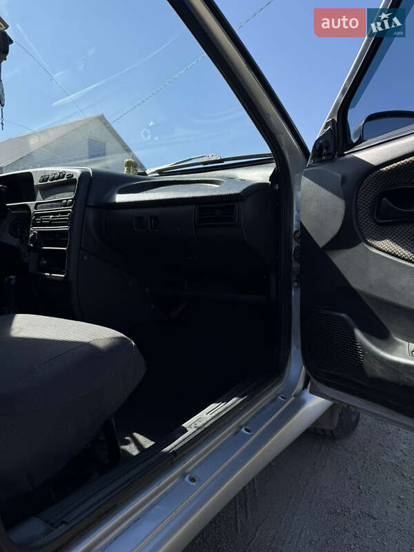 Седан ВАЗ / Lada 2115 Samara 2006 в Тростянці