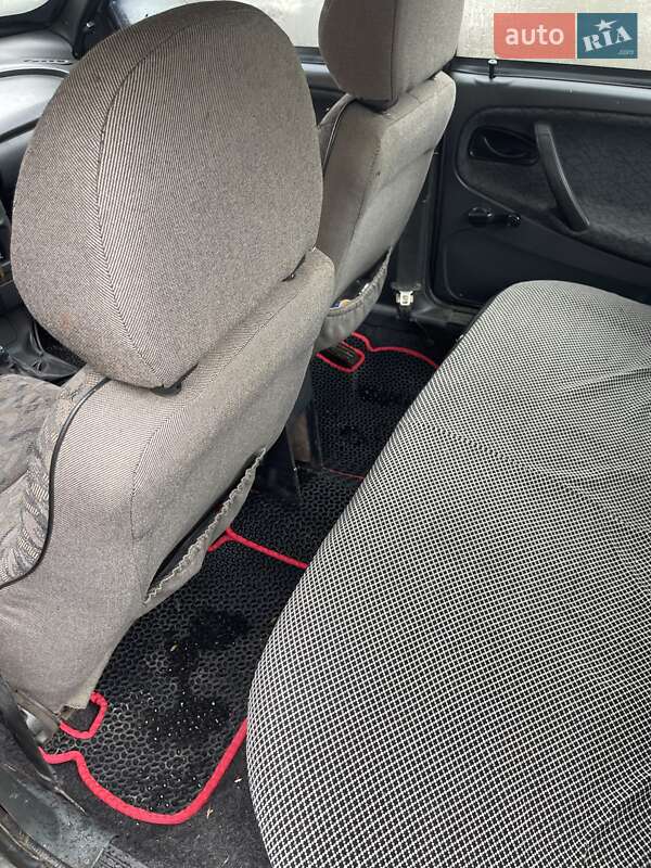 Седан ВАЗ / Lada 2115 Samara 2005 в Тульчине фото 8 Седан ВАЗ / Lada 2115 Samara 2005 в Тульчине