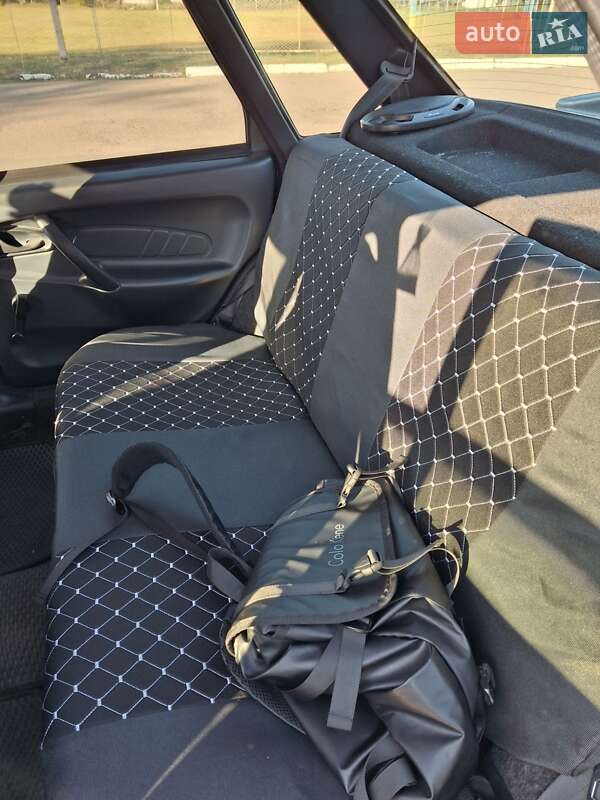 Седан ВАЗ / Lada 2115 Samara 2012 в Прилуках