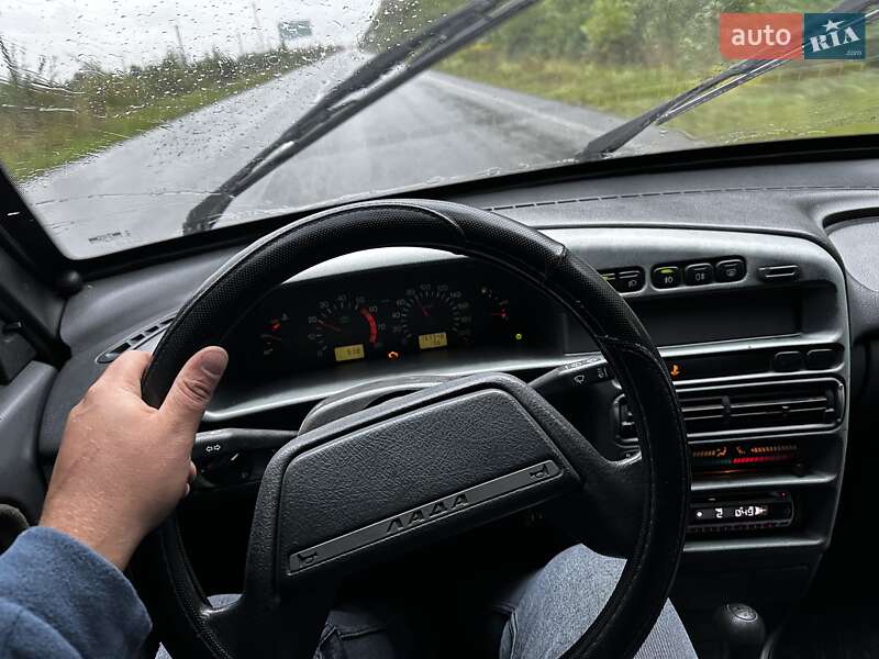 Седан ВАЗ / Lada 2115 Samara 2006 в Надворной