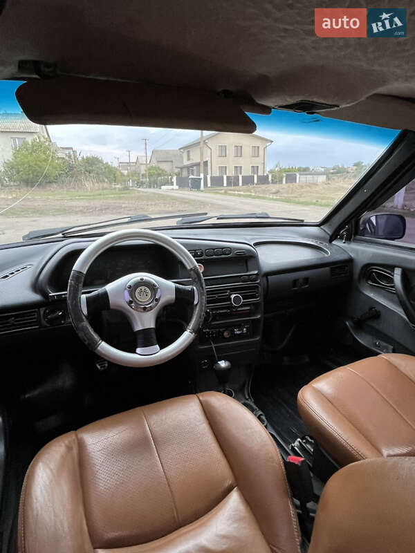 Седан ВАЗ / Lada 2115 Samara 2005 в Одессе