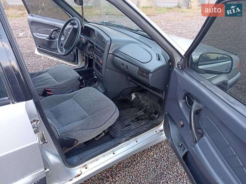 Седан ВАЗ / Lada 2115 Samara 2004 в Львове