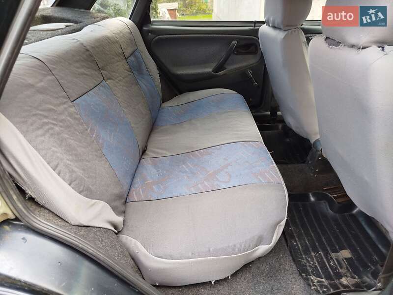 Седан ВАЗ / Lada 2115 Samara 2006 в Черновцах