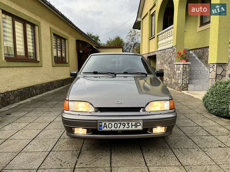 Седан ВАЗ / Lada 2115 Samara 2008 в Тячеве