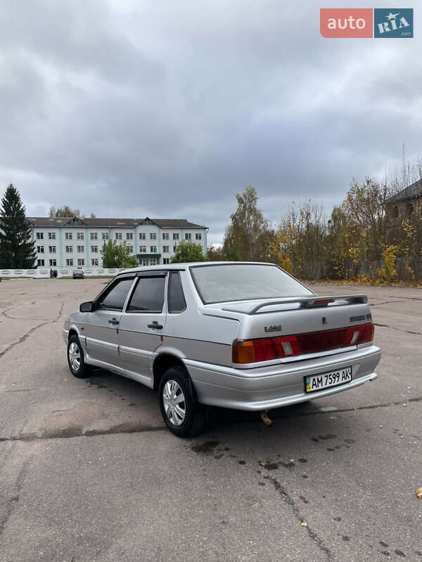 Седан ВАЗ / Lada 2115 Samara 2004 в Емильчине