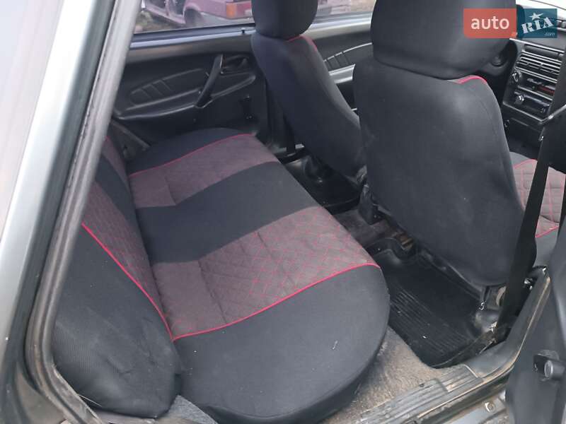 Седан ВАЗ / Lada 2115 Samara 2005 в Залещиках