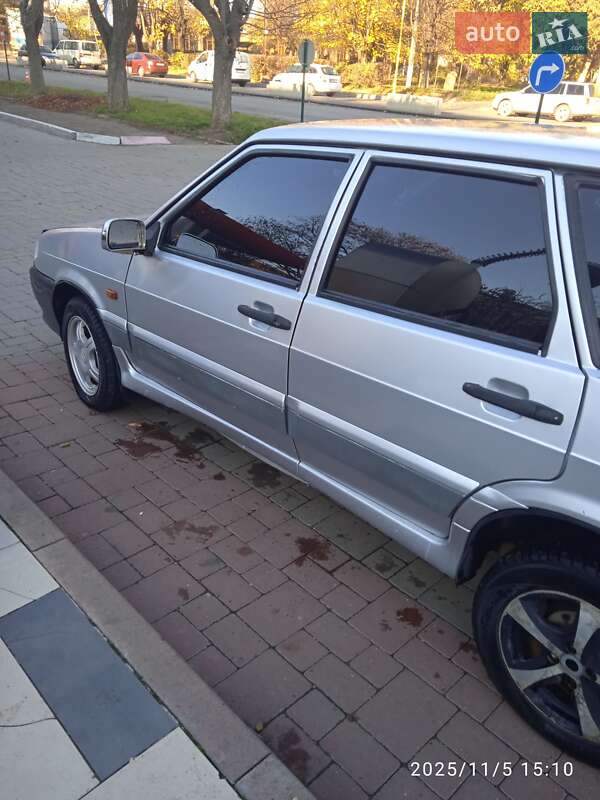 Седан ВАЗ / Lada 2115 Samara 2007 в Ужгороде