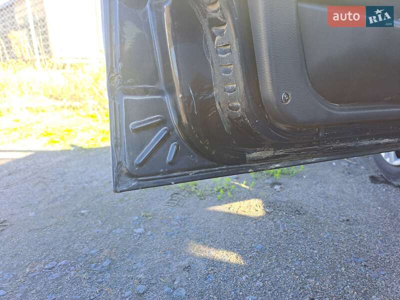 Седан ВАЗ / Lada 2115 Samara 2005 в Ладижині фото 6 Седан ВАЗ / Lada 2115 Samara 2005 в Ладижині