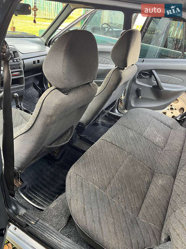 Седан ВАЗ / Lada 2115 Samara 2004 в Рівному фото 5 Седан ВАЗ / Lada 2115 Samara 2004 в Рівному