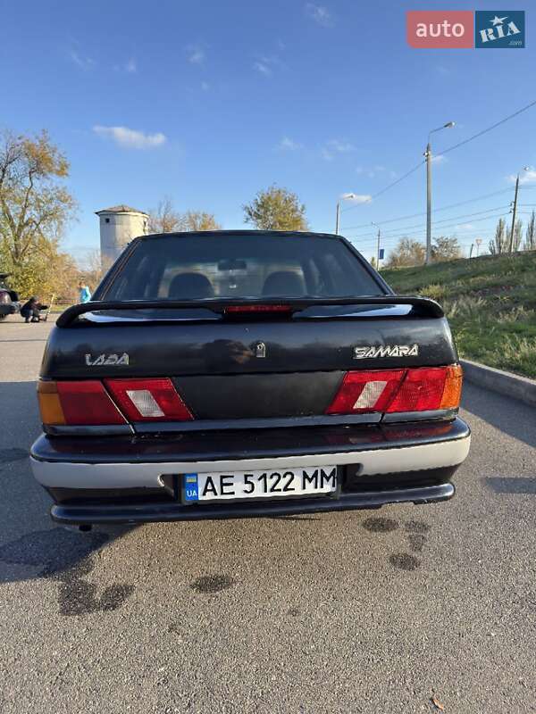 Седан ВАЗ / Lada 2115 Samara 2005 в Кривом Роге