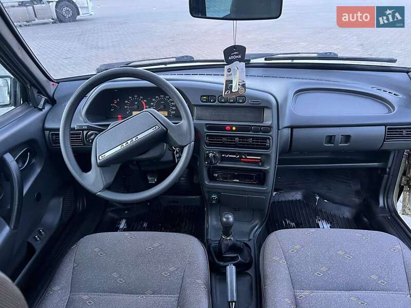 Седан ВАЗ / Lada 2115 Samara 2005 в Сарнах фото 12 Седан ВАЗ / Lada 2115 Samara 2005 в Сарнах