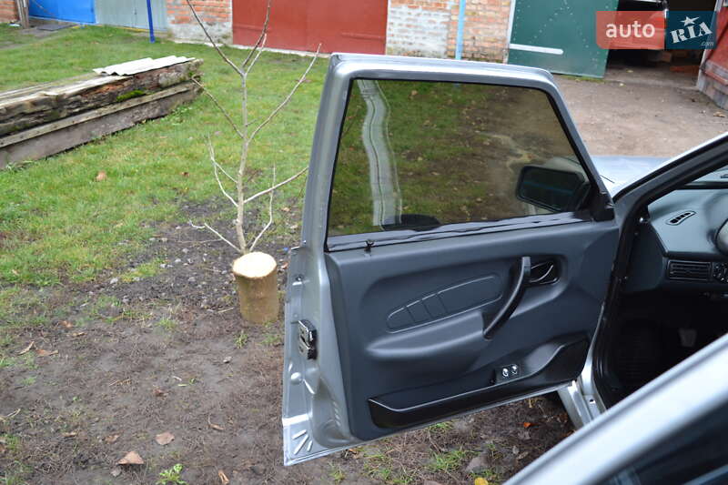 Седан ВАЗ / Lada 2115 Samara 2008 в Липовце фото 18 Седан ВАЗ / Lada 2115 Samara 2008 в Липовце