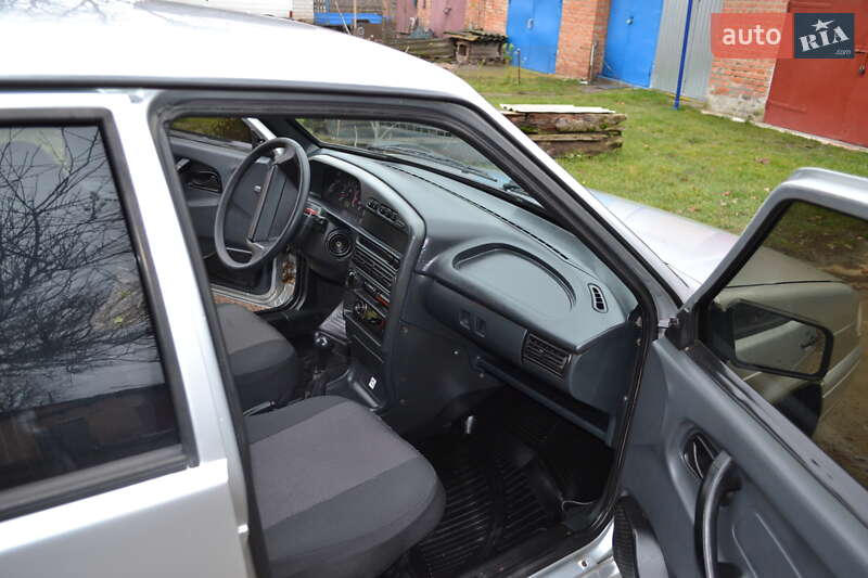 Седан ВАЗ / Lada 2115 Samara 2008 в Липовце фото 22 Седан ВАЗ / Lada 2115 Samara 2008 в Липовце