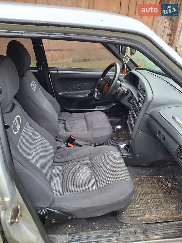 Седан ВАЗ / Lada 2115 Samara 2004 в Ивано-Франковске