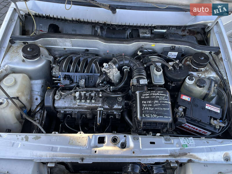 Седан ВАЗ / Lada 2115 Samara 2012 в Луцьку