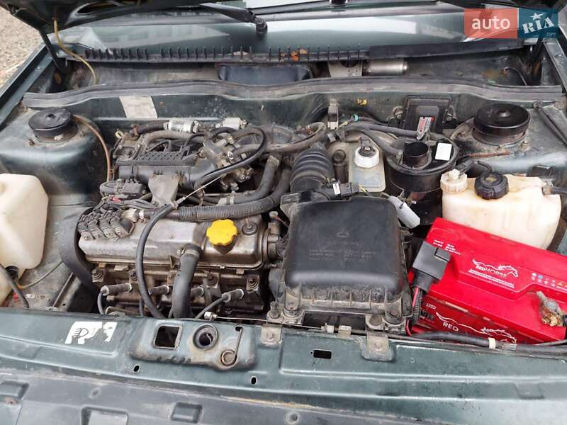 Седан ВАЗ / Lada 2115 Samara 2008 в Надворной