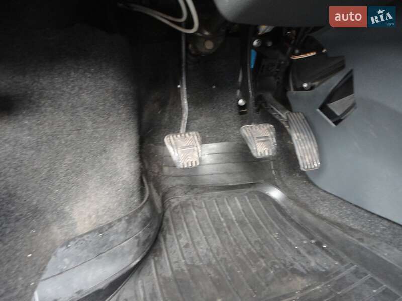 Седан ВАЗ / Lada 2115 Samara 2012 в Каменском фото 16 Седан ВАЗ / Lada 2115 Samara 2012 в Каменском