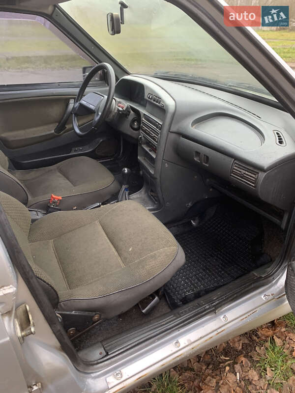 Седан ВАЗ / Lada 2115 Samara 2006 в Остроге