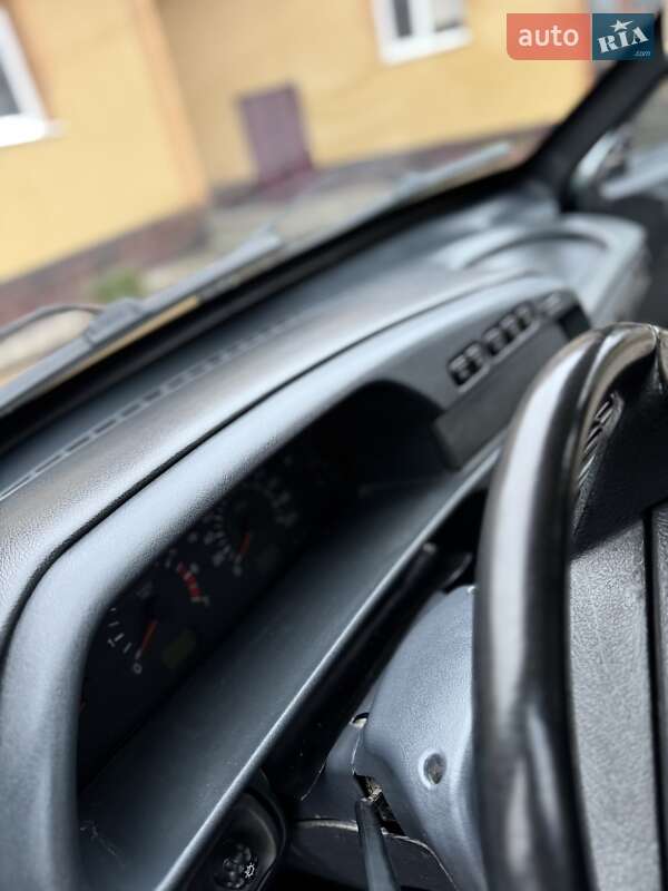 Седан ВАЗ / Lada 2115 Samara 2010 в Чернівцях