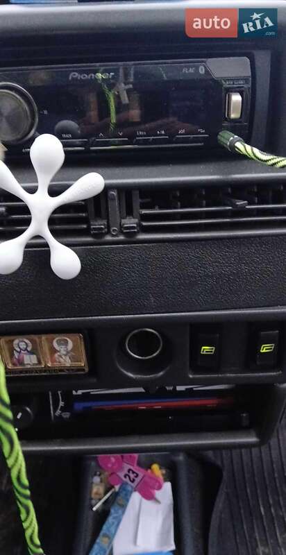 Седан ВАЗ / Lada 2115 Samara 2005 в Межгорье