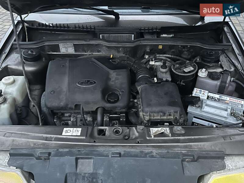 Седан ВАЗ / Lada 2115 Samara 2008 в Деражні