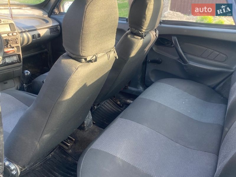 Седан ВАЗ / Lada 2115 Samara 2005 в Черновцах фото 11 Седан ВАЗ / Lada 2115 Samara 2005 в Черновцах