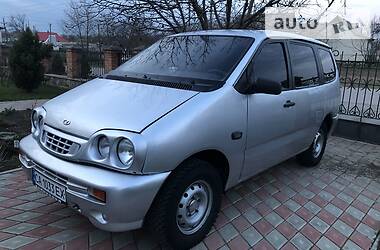 Позашляховик / Кросовер ВАЗ 2120 Надежда 2001 в 