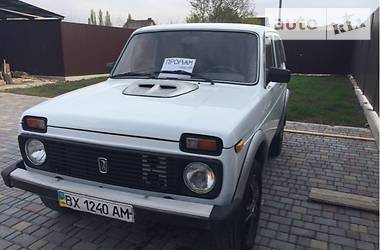 Внедорожник / Кроссовер ВАЗ / Lada 2121 Нива 1992 в Каменец-Подольском