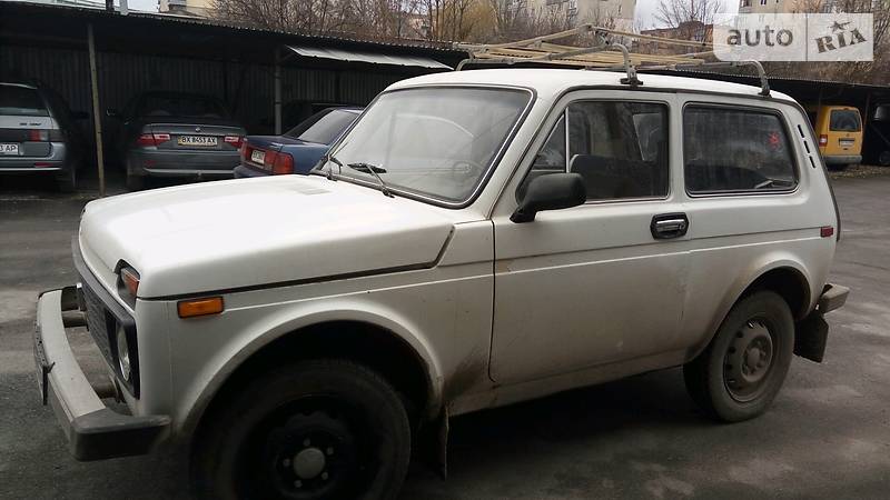 Позашляховик / Кросовер ВАЗ / Lada 2121 Нива 1993 в Кам'янець-Подільському