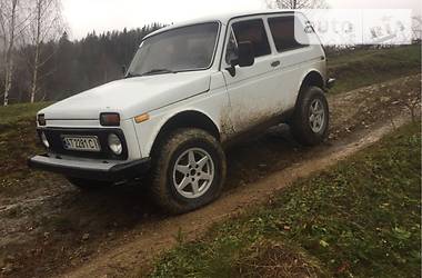 Внедорожник / Кроссовер ВАЗ / Lada 2121 Нива 1999 в Косове