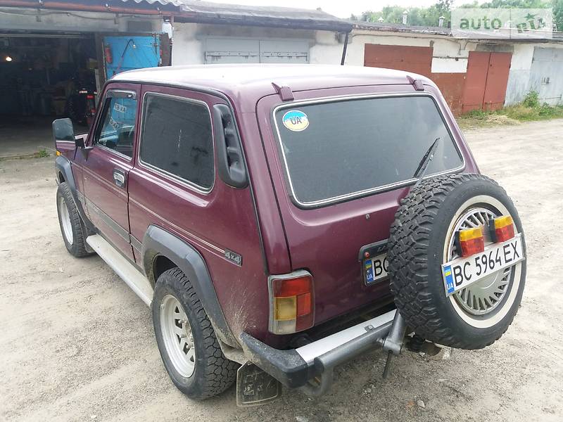 Позашляховик / Кросовер ВАЗ / Lada 2121 Нива 2003 в Львові