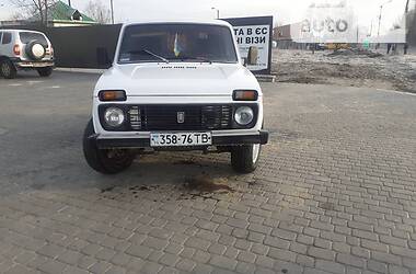 Хетчбек ВАЗ 2121 Нива 1989 в 