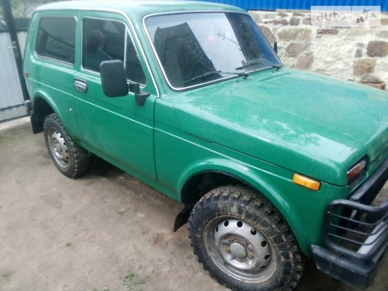 Внедорожник / Кроссовер ВАЗ / Lada 2121 Нива 1983 в Чорткове