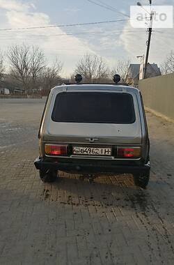 Внедорожник / Кроссовер ВАЗ / Lada 2121 Нива 1987 в Черновцах