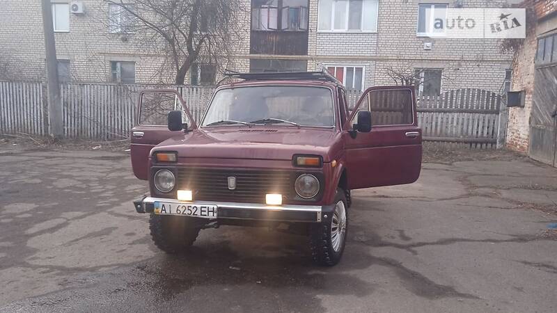 Внедорожник / Кроссовер ВАЗ / Lada 2121 Нива 1990 в Радомышле