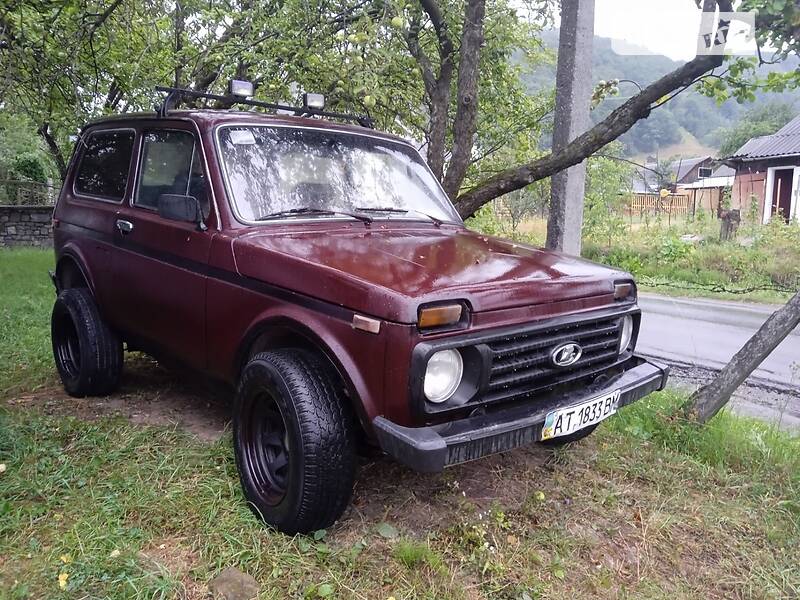 Позашляховик / Кросовер ВАЗ / Lada 2121 Нива 1985 в Івано-Франківську