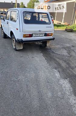 Внедорожник / Кроссовер ВАЗ / Lada 2121 Нива 1989 в Бориславе