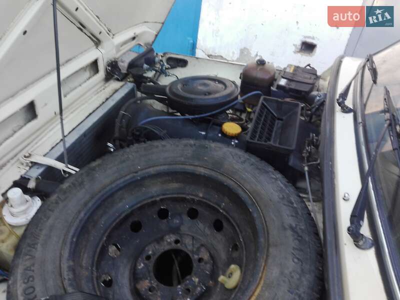 Позашляховик / Кросовер ВАЗ / Lada 2121 Нива 1982 в Жмеринці